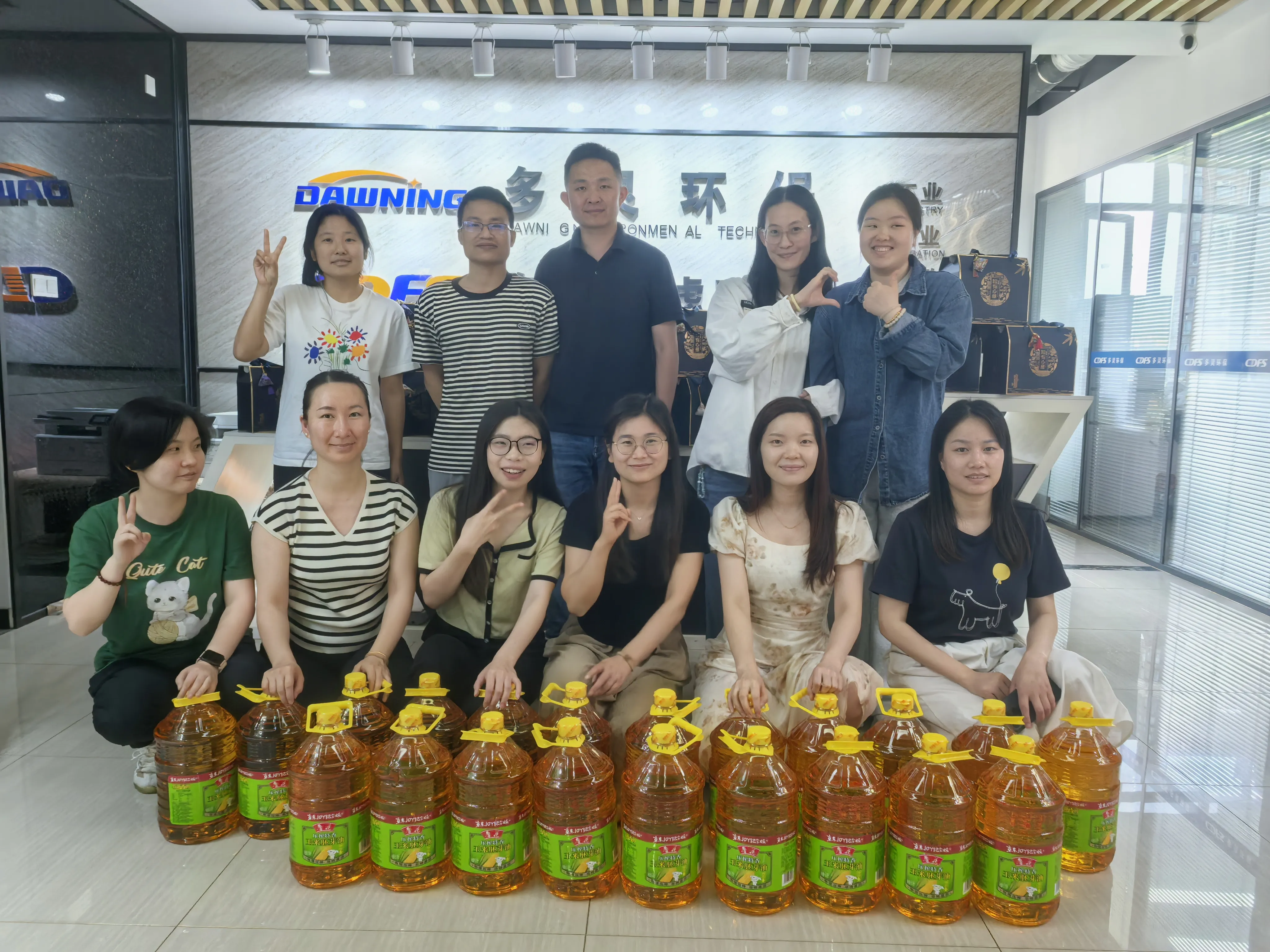 Dawning Dragon Boat Festival Festival Servicio de vacaciones Aviso